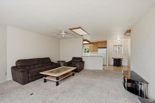 3003 Riviera Heights, Kelseyville, CA 95451