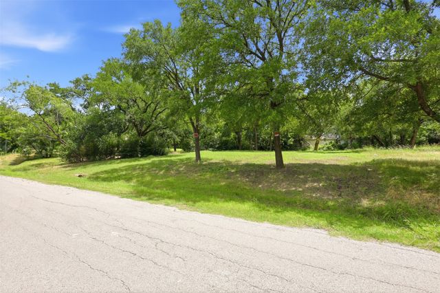 2322 Tally Ho Lane, Dallas, TX 75212