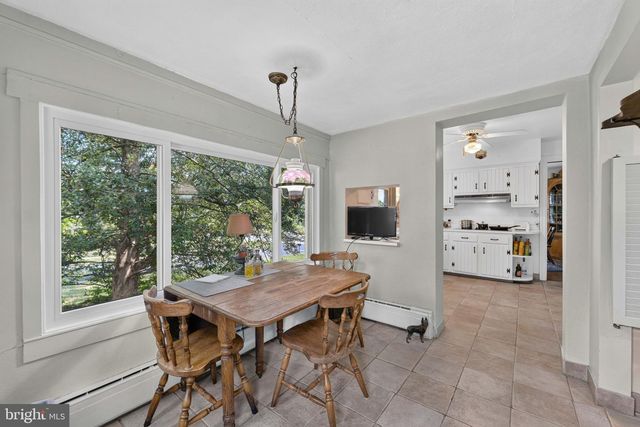 1715 SKIPPACK PIKE, Blue Bell, PA 19422
