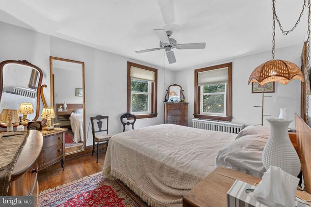 1715 SKIPPACK PIKE, Blue Bell, PA 19422