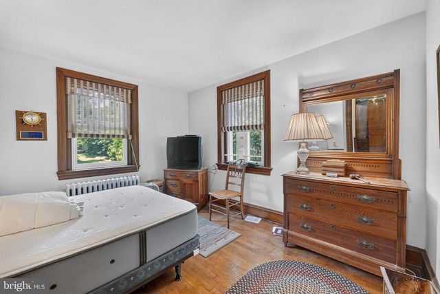 1715 SKIPPACK PIKE, Blue Bell, PA 19422