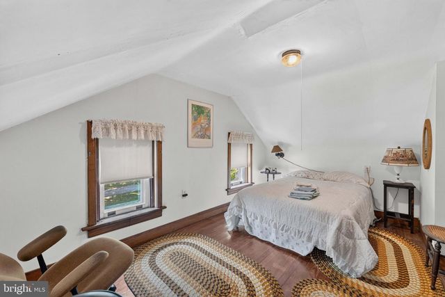 1715 SKIPPACK PIKE, Blue Bell, PA 19422