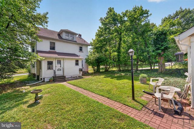 1715 SKIPPACK PIKE, Blue Bell, PA 19422