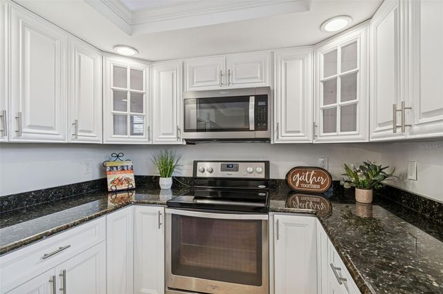 2473 KINGFISHER LANE I103, Clearwater, FL 33762