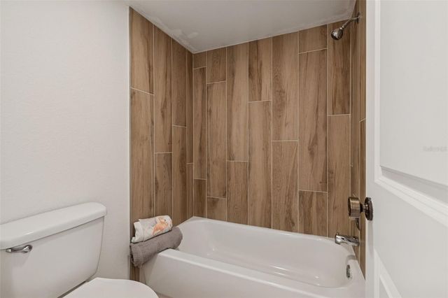 2473 KINGFISHER LANE I103, Clearwater, FL 33762