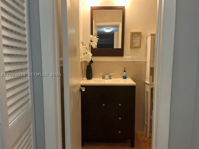 3779 Raleigh St, Hollywood, FL 33021