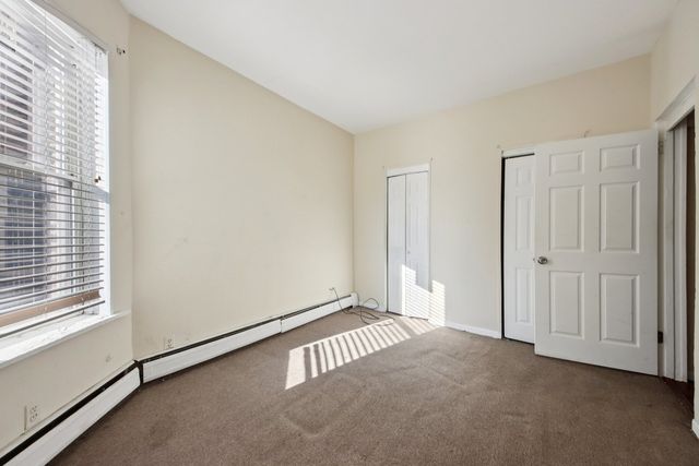 7424 S Calumet Avenue, Chicago, IL 60619