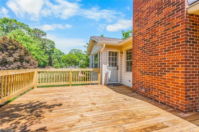3632 Tanglebrook Trail, Clemmons, NC 27012