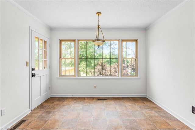3632 Tanglebrook Trail, Clemmons, NC 27012