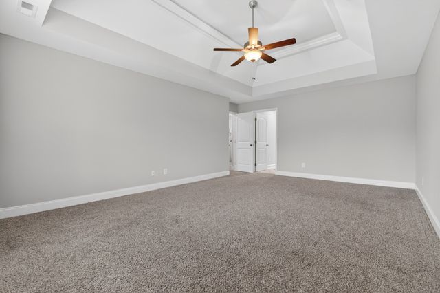 925 Burley Barn Rd, Clarksville, TN 37042