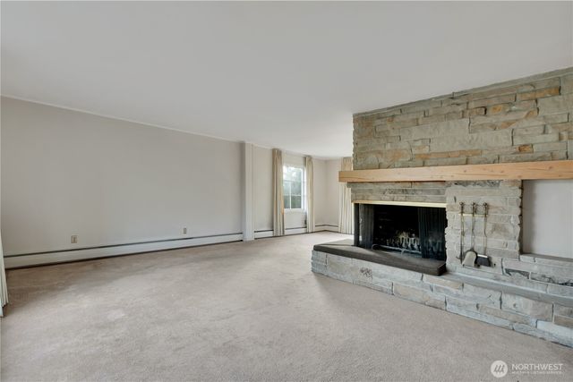 906 5th Street NE, Auburn, WA 98002