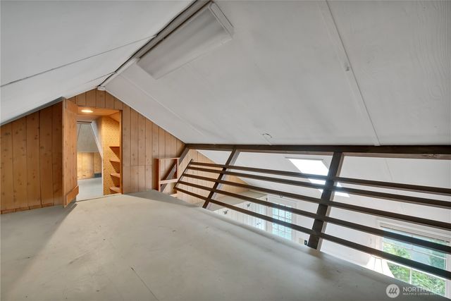 906 5th Street NE, Auburn, WA 98002