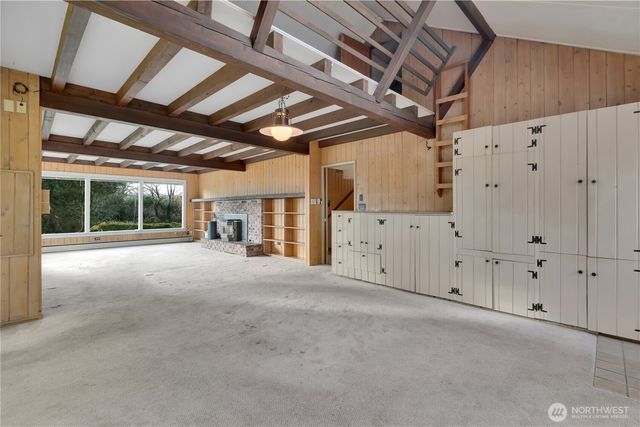 906 5th Street NE, Auburn, WA 98002