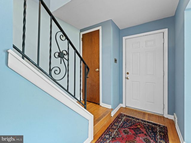 602 LINCOLN DR, Brookhaven, PA 19015