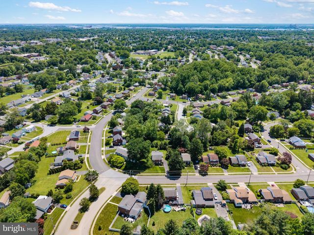 602 LINCOLN DR, Brookhaven, PA 19015