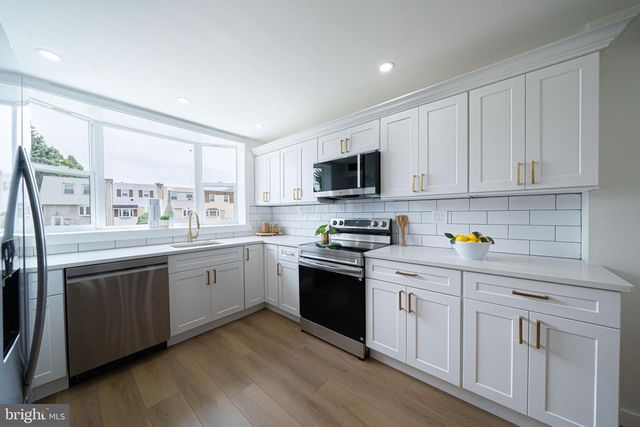 4113 FARMDALE RD, Philadelphia, PA 19154