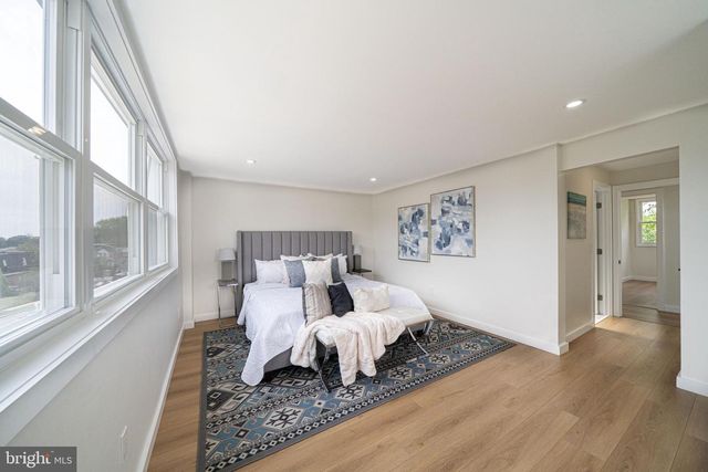 4113 FARMDALE RD, Philadelphia, PA 19154