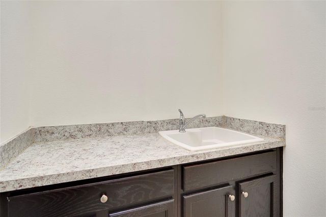 5029 SOUTHLAWN AVENUE, Orlando, FL 32811