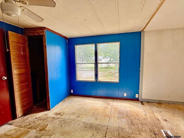 384 Stove Pipe City Road, Panton, VT 05491