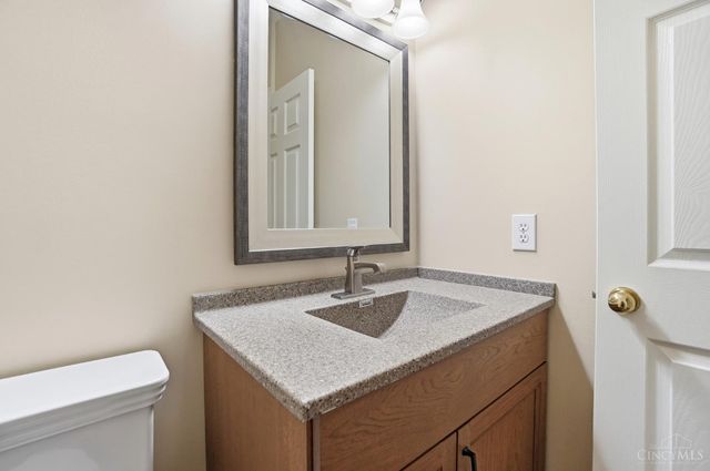 5570 Wheatmore Court, Mason, OH 45040