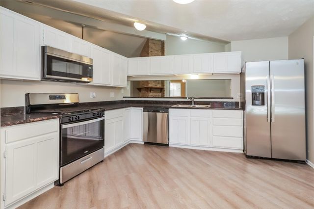 7203 Fuchsia Lane, Humble, TX 77346