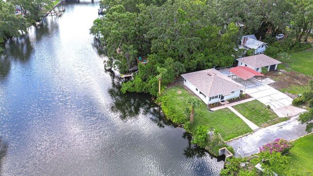 8001 N HIGHLAND AVENUE, Tampa, FL 33604