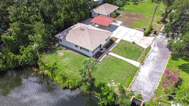 8001 N HIGHLAND AVENUE, Tampa, FL 33604