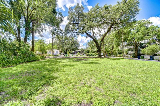 8001 N HIGHLAND AVENUE, Tampa, FL 33604