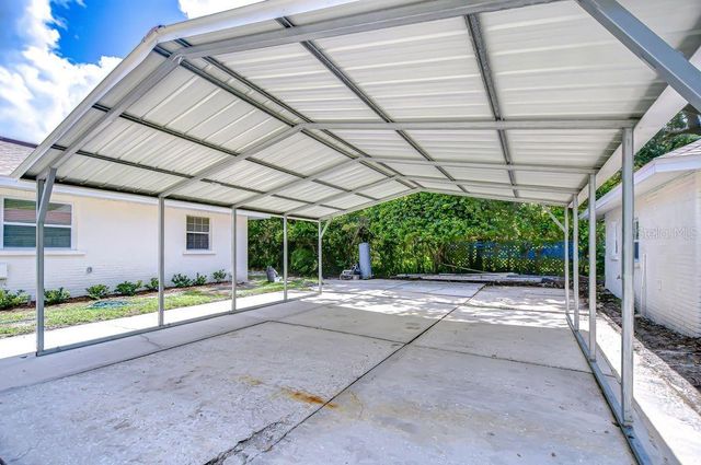 8001 N HIGHLAND AVENUE, Tampa, FL 33604