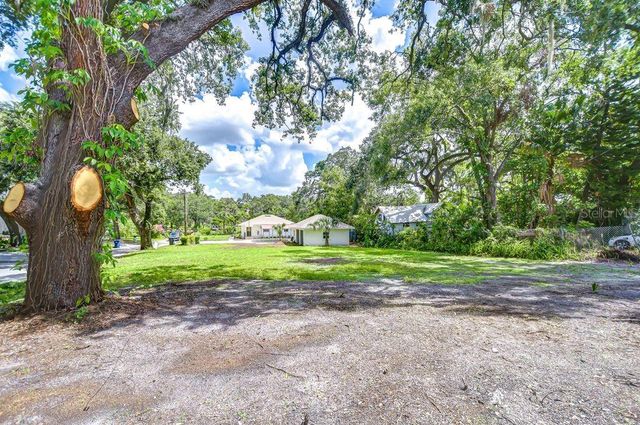 8001 N HIGHLAND AVENUE, Tampa, FL 33604