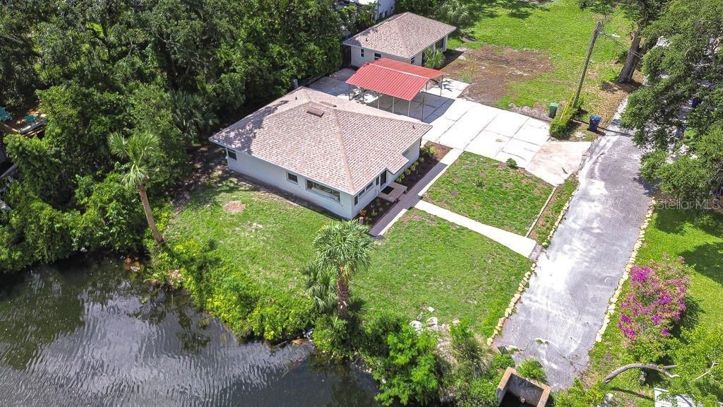Image 12 of property listing at 8001 N HIGHLAND AVENUE, Tampa, FL 33604