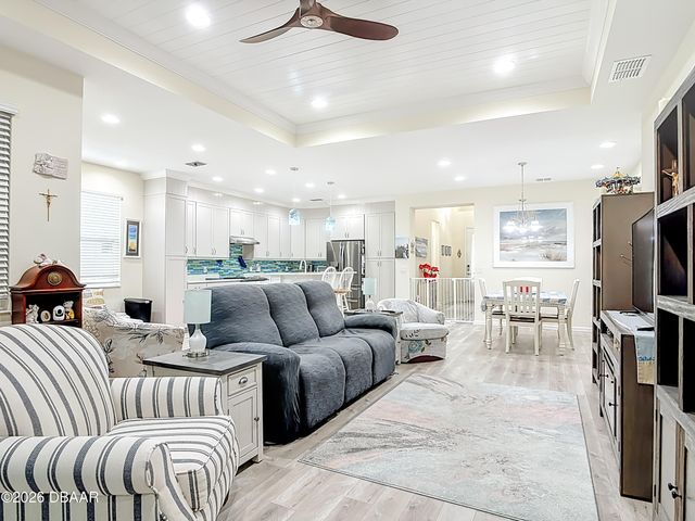 350 Lost Shaker Way, Daytona Beach, FL 32124