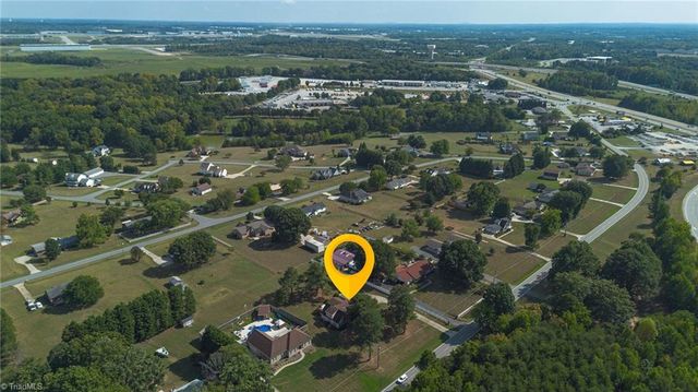 3414 Edgefield Road, Greensboro, NC 27409