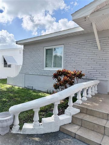 4320 YARDLEY AVENUE N, St Petersburg, FL 33713
