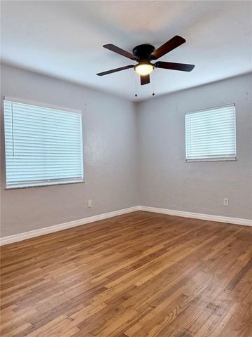 4320 YARDLEY AVENUE N, St Petersburg, FL 33713