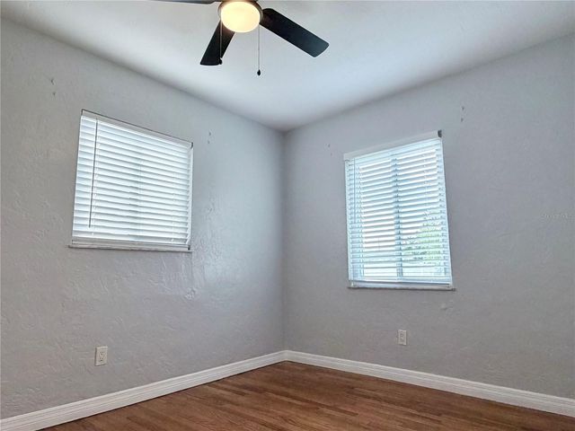 4320 YARDLEY AVENUE N, St Petersburg, FL 33713