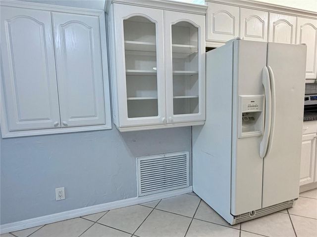 4320 YARDLEY AVENUE N, St Petersburg, FL 33713