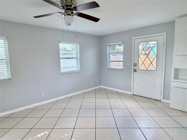 4320 YARDLEY AVENUE N, St Petersburg, FL 33713