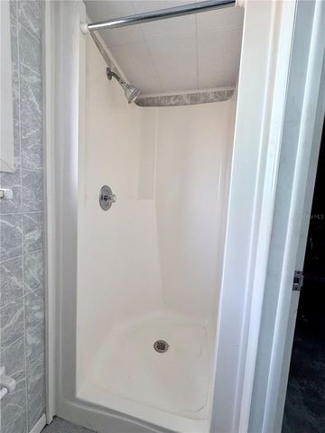 4320 YARDLEY AVENUE N, St Petersburg, FL 33713