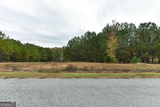 288 Lee Road 2128, Valley, AL 36854