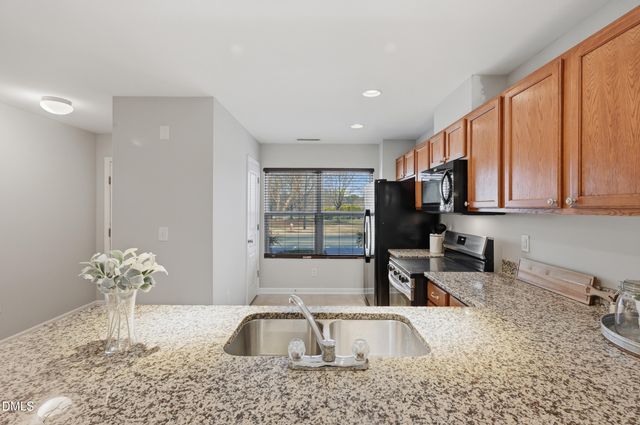 2907 Berkeley Springs Place, Raleigh, NC 27616