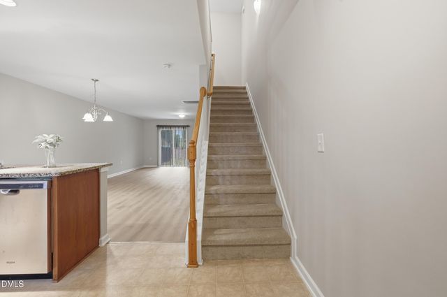 2907 Berkeley Springs Place, Raleigh, NC 27616