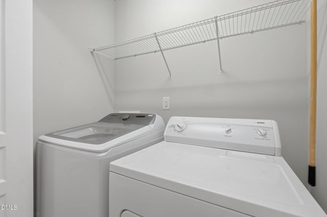 2907 Berkeley Springs Place, Raleigh, NC 27616