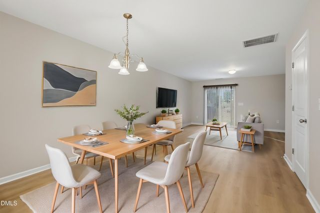 2907 Berkeley Springs Place, Raleigh, NC 27616