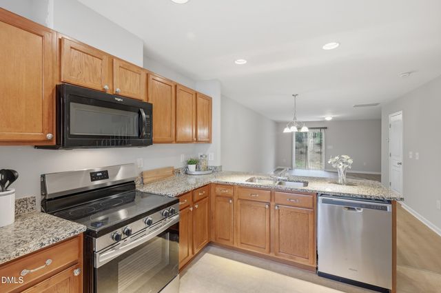 2907 Berkeley Springs Place, Raleigh, NC 27616