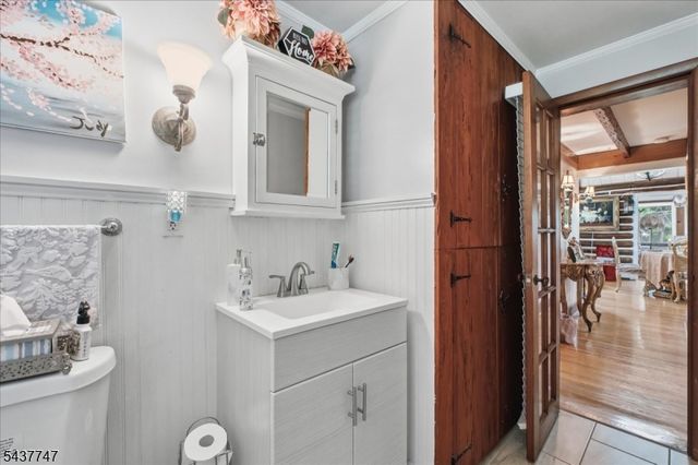1 Woodlawn Rd, Sparta Twp., NJ 07871
