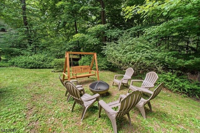 1 Woodlawn Rd, Sparta Twp., NJ 07871