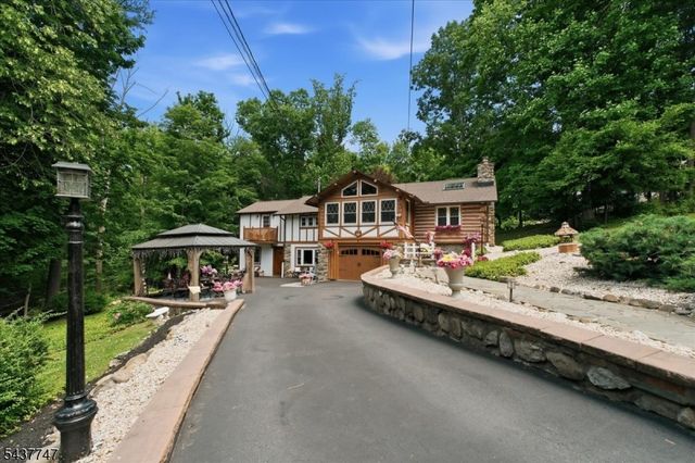 1 Woodlawn Rd, Sparta Twp., NJ 07871
