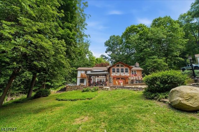 1 Woodlawn Rd, Sparta Twp., NJ 07871
