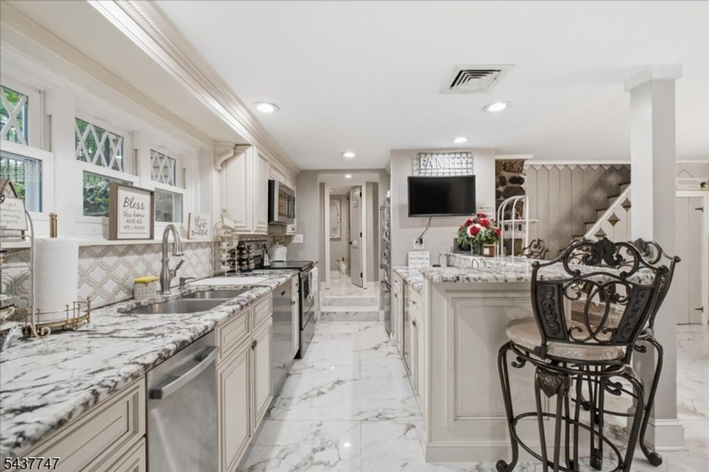 1 Woodlawn Rd, Sparta Twp., NJ 07871 — photo 5